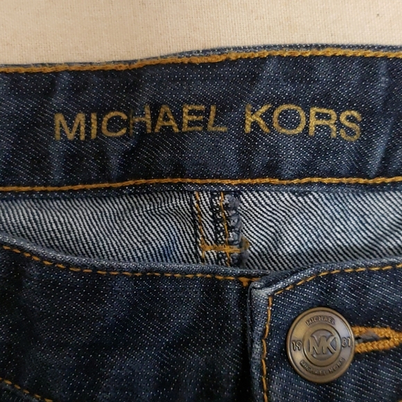 3/$25-EUC Michael Kors Jeans - Picture 9 of 10
